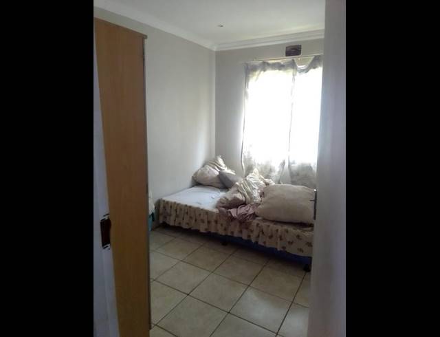 3 BEDROOM HOUSE FOR SALE IN ULUNDI D